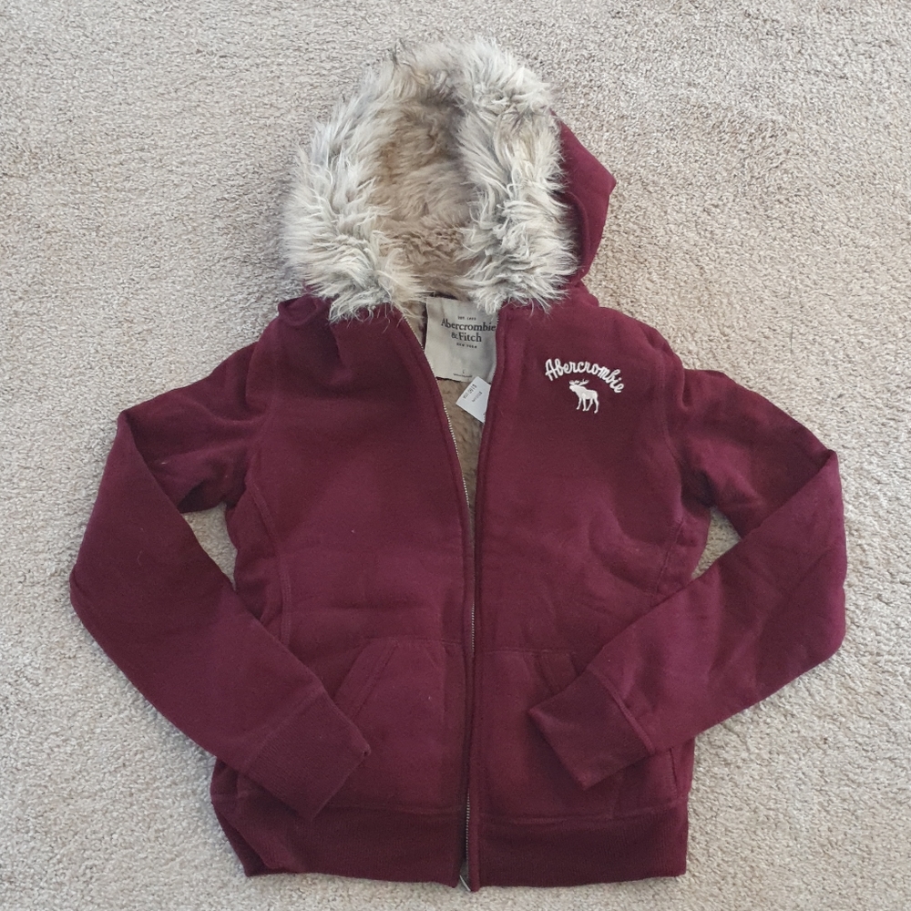 NWT Women's A&F lined hoodie sz large